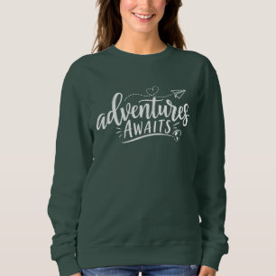 Camiseta Aventuras Esperam Citação Avião de Papel Fofo