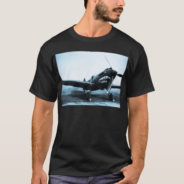 Camiseta Avião de combate de WWII Flying Tigers Curtiss (Frente)