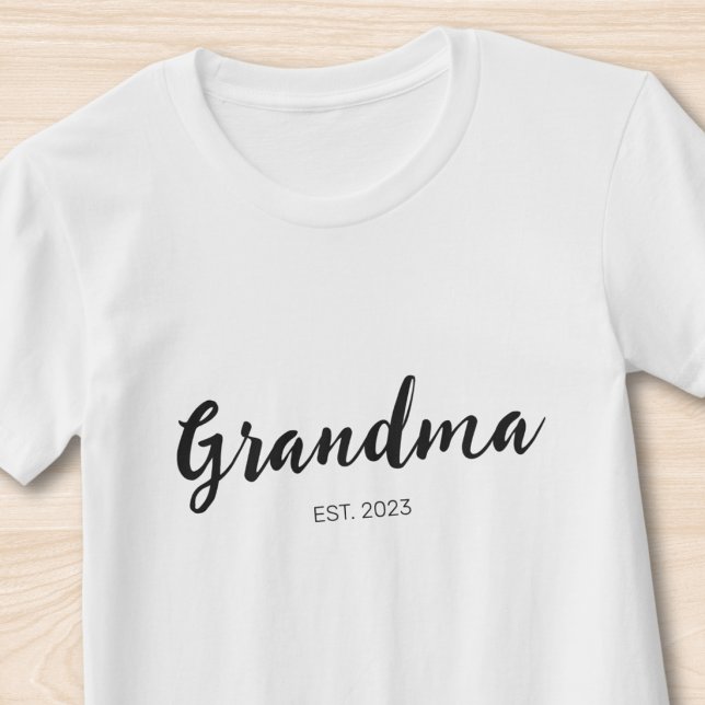 Camiseta Avó em Letra Preta Estabelecida (Criador carregado)