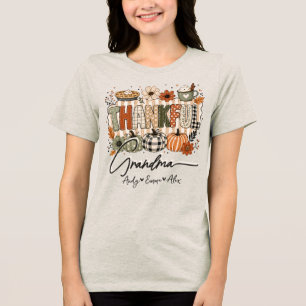 Camiseta Avó grata com nomes das crianças dia de ação de gr