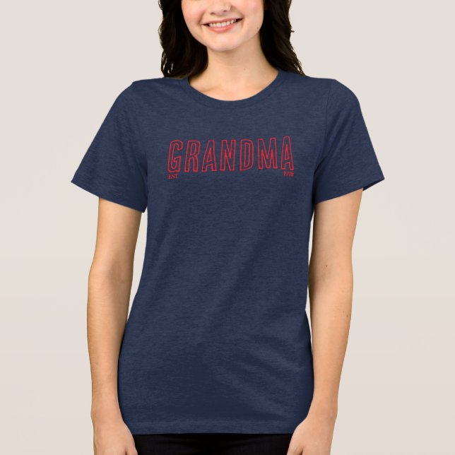 Camiseta AVÓ minimalista - Ano personalizável (Frente)