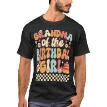 Avó Orgulhosa da Menina do Aniversário