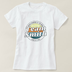 Camiseta Avó Orgulhosa Equipe Retro Sobrenome Turma Graduad