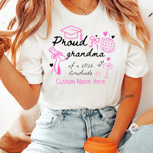 Camiseta Avó Orgulhosa Personalizada de um Graduado de 2026