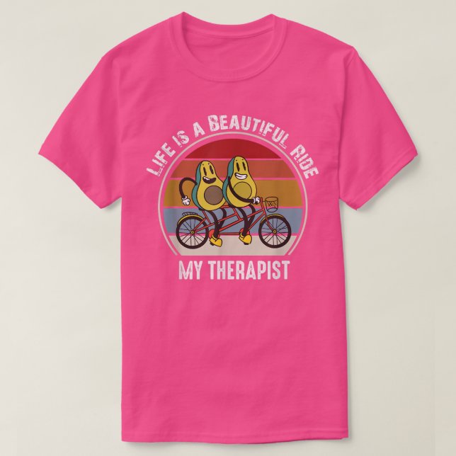 Camiseta Avocado Andando Uma Bicicleta É uma Bela Corrida (Frente do Design)