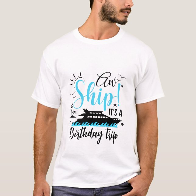 Camiseta Aw Ship É A Family Trip (Frente)