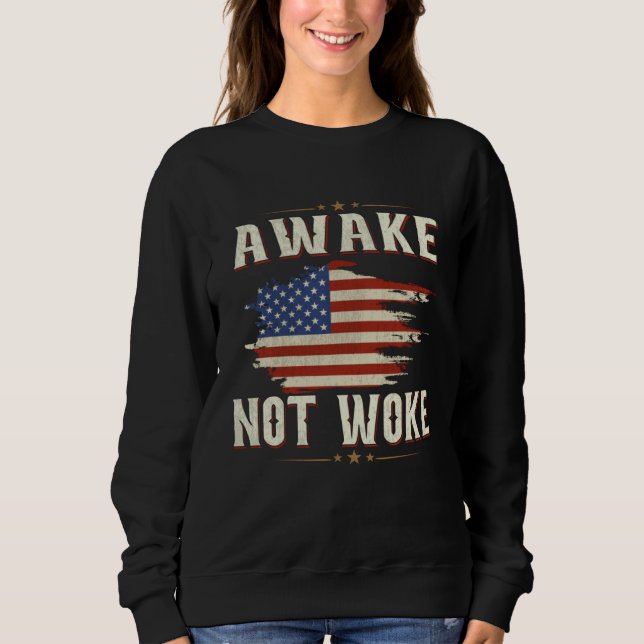 Camiseta Awake Not Woke American Flags Awake Not Woke (Frente)