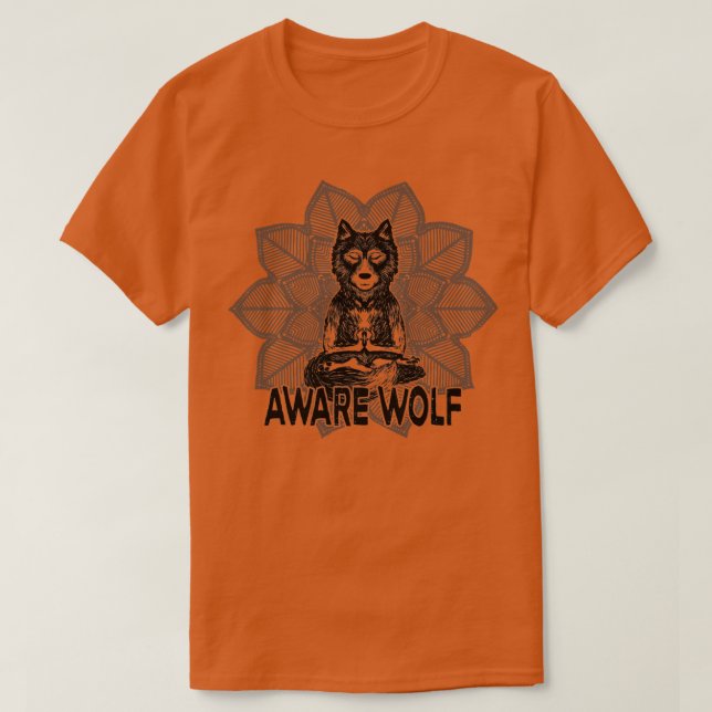 Camiseta Aware Wolf Meditando Werewolf Mandala (Frente do Design)