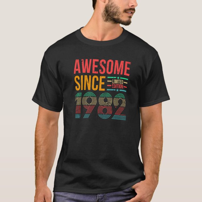Camiseta Awesome Since 1982  Vintage (Frente)