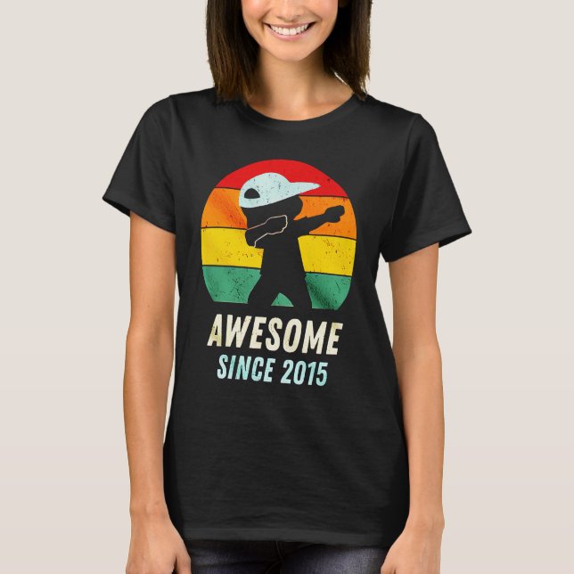 Camiseta Awesome Since 2015 Vintage Retro (Frente)