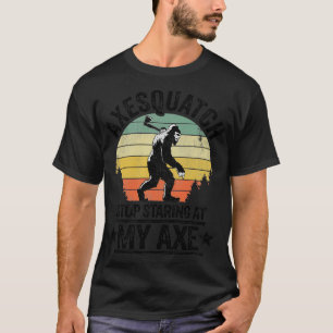 Camiseta Axesquatch Funny Bigfoot Ax Jogando Presente Vinta