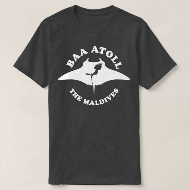 Camiseta Baa Atoll As Maldivas Scuba Merging Com Manta Ray (Frente do Design)