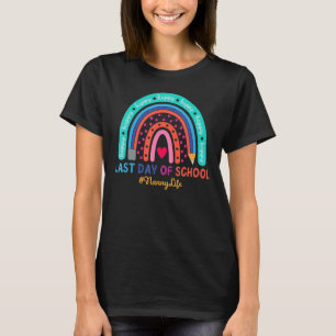Camiseta Babá Feliz Último Dia da Escola Arco-Íris 1