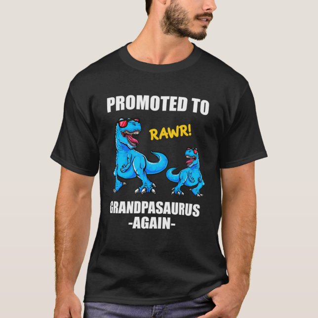 Camiseta Baby Announcement Dinosaur  Promoted To Grandpasau (Frente)