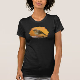 Camiseta Baby Robin Em Um Ramal De Árvore