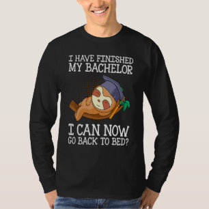 Camiseta Bacharel 2023 Posso ir para a cama agora grau de B