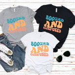 Camiseta Bachelorette do Esquadrão Bridemaid Retro<br><div class="desc">Bela design para a dama de honra e todos os amigos da noiva. O design tem "bozed and confuso" e deve ser notado em um evento de solteira. Podem ser vestidos para janto de ensaio,  e juntamente com a sua festa de casamento.</div>