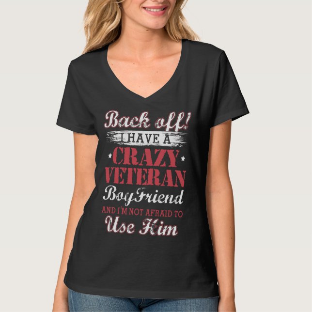 Camiseta Back Off Veteran Boyfriend  Girlfriend (Frente)