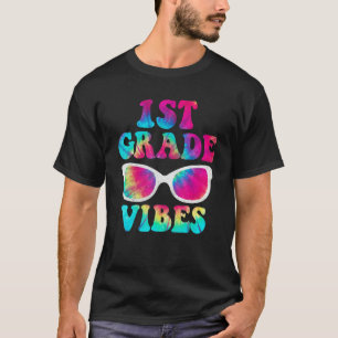 Camiseta Back To School 1st Grade Vibes First Day Teacher