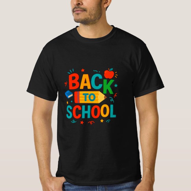 Camiseta Back to School" Colorful Pencil & Apple Graphic (Frente)