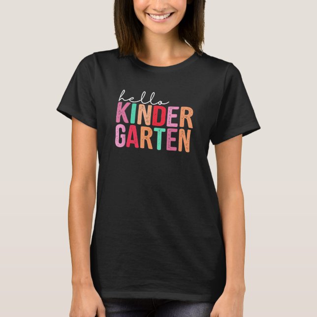 Camiseta Back To School  Students Teacher Hello Kindergarte (Frente)