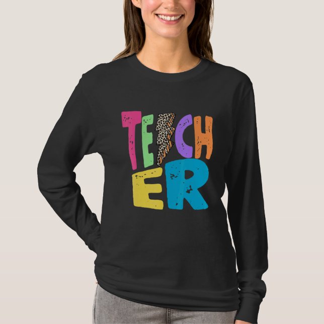 Camiseta Back To School Teacher Leopard Thunder Motivationa (Frente)