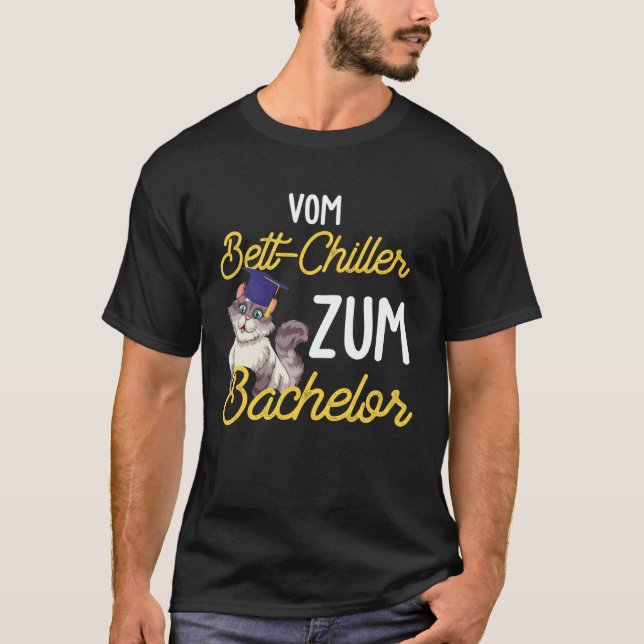 Camiseta Backprint from Bed Chiller to Bachelor Student Gra (Frente)