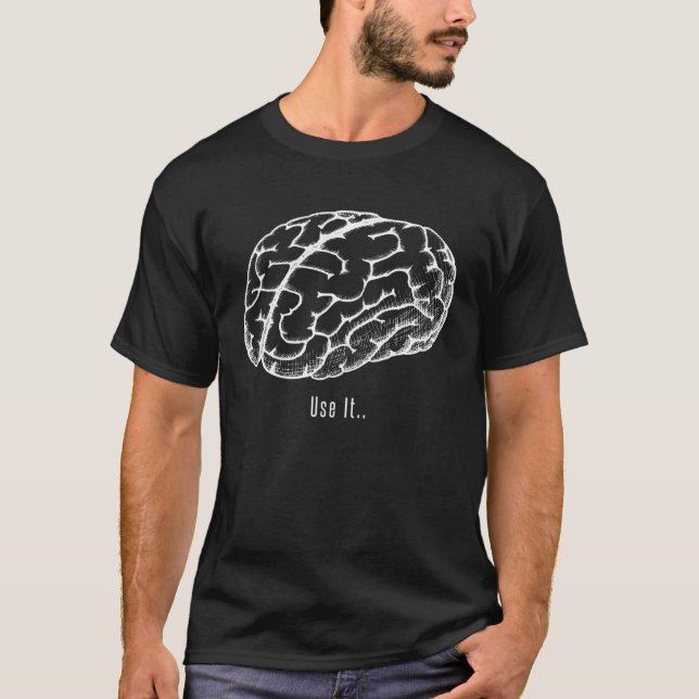 Camiseta Backprint Use it  Use your brain (Frente)