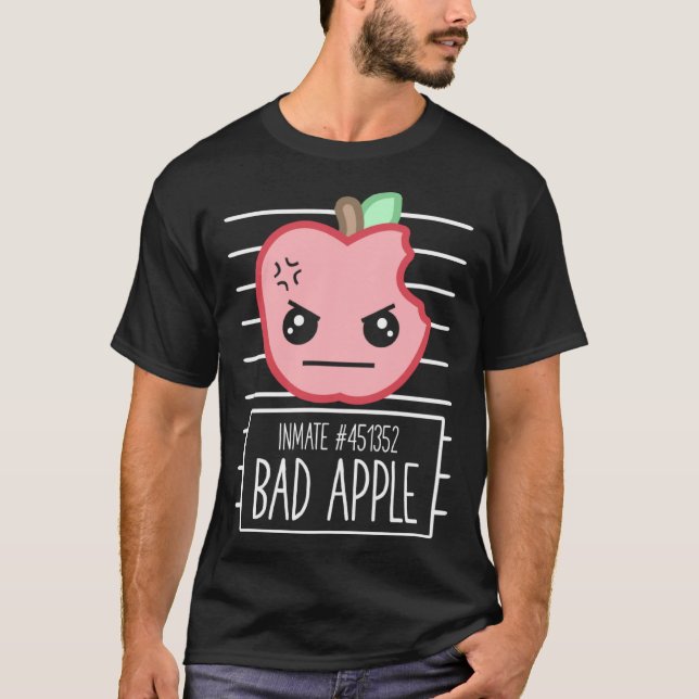 Camiseta Bad Apple Mugshot Silly Sarcastic Pun Bad Attitude (Frente)