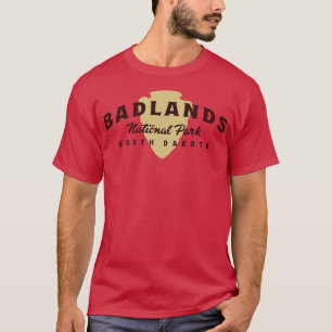 Camiseta Badlands National Park Arch Text Brown