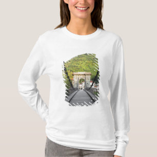 Camiseta Bagni di Lucca, Toscana, Itália - Uma ponte antiga