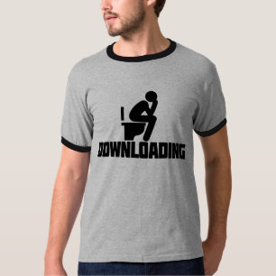 Camiseta Baixando - Privada Engraçada Fazendo Cocô