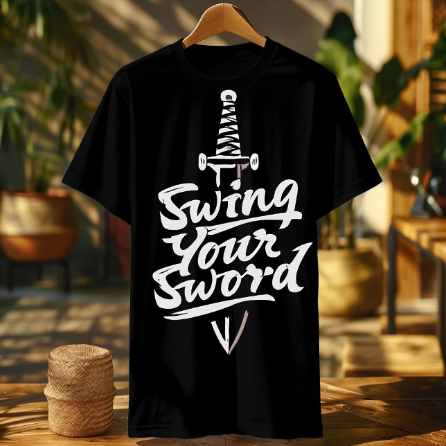 Camiseta balançando sua safra de espada (Criador carregado)