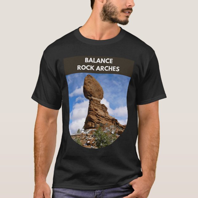 Camiseta Balance Rock Arches - Utah (Frente)