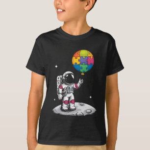 Camiseta Balão de Astronauta Autista Espaço Conscientização