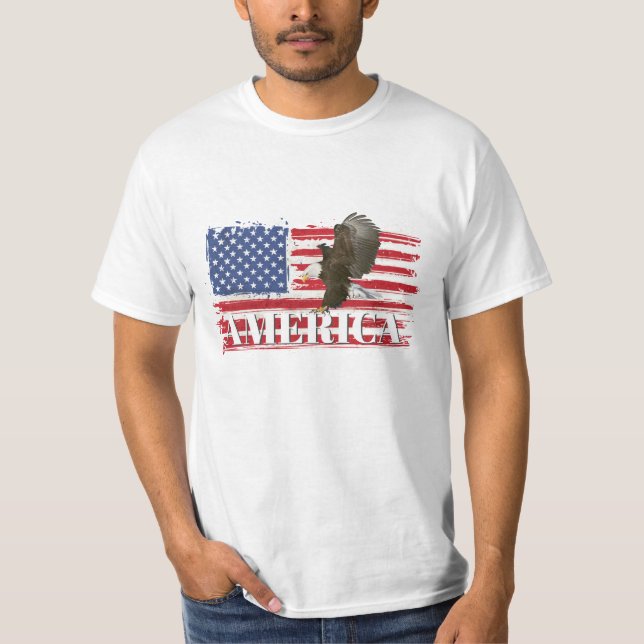 Camiseta Bald Eagle na bandeira americana (Frente)