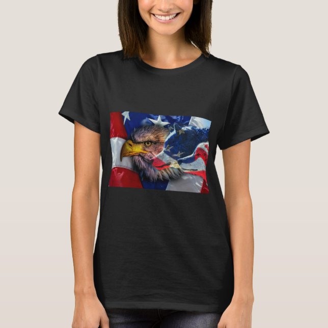 Camiseta Bald Eagle Wolf American Flag (Frente)
