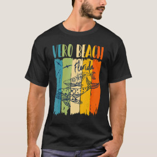 Camiseta Baleia Retro Vero Beach Amigos em Combinação F