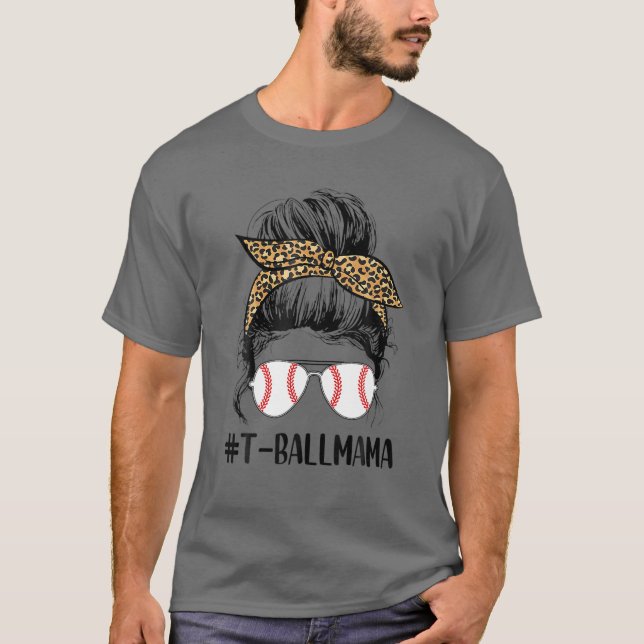 Camiseta Ball Mama Life Messaging Bun Leopard Imprima Mães  (Frente)