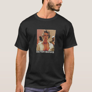 Camiseta Bancos Exteriores John B Retrato Premium Calçados 