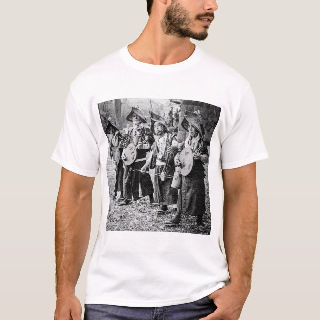 Camiseta Banda alegre dos músicos na música velha do (Frente)