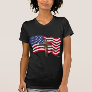 Camiseta Bandeira Americana Acenando e Cruz Rústica