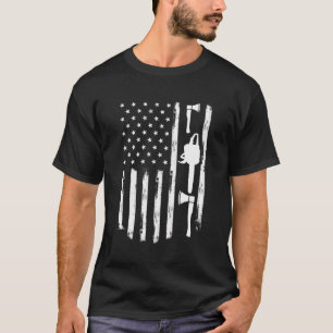 Camiseta Bandeira Americana Chainsaw E Ax - Ferramenta De C