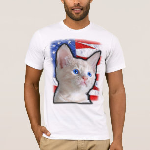 Camiseta Bandeira Americana de Kitten Patriótica Cuta em 4 