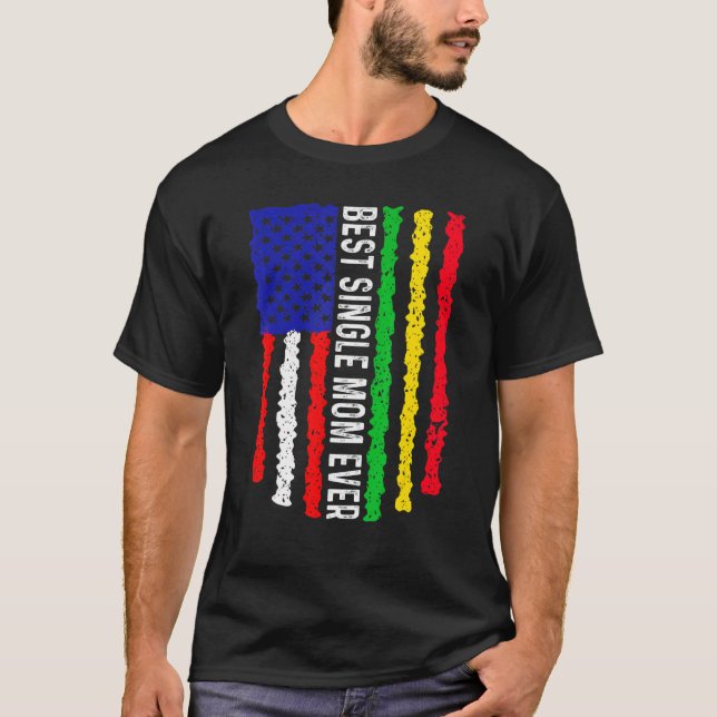 Camiseta Bandeira Americana Mali Melhor Solteiro Mãe Alguma (Frente)