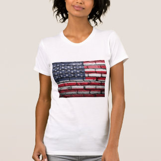 Camiseta Bandeira Americana Patriótica dos EUA na Parede