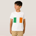 Camiseta Bandeira da Irlanda<br><div class="desc">A bandeira irlandesa é uma tribanda vertical. As cores usadas na bandeira são verde,  branco,  laranja. A proporção da bandeira irlandesa é de 1:2. O pavilhão da Irlanda foi adotado em 1919.</div>