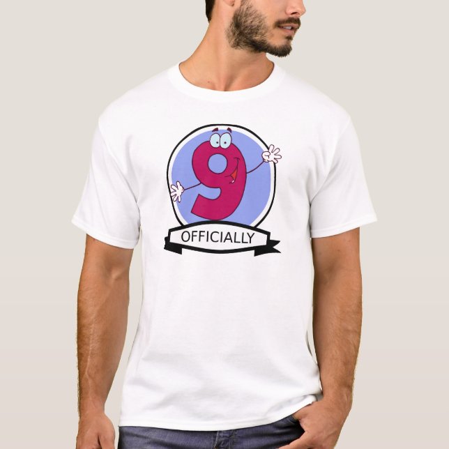 Camiseta Bandeira de Aniversário Oficialmente 9 (Frente)