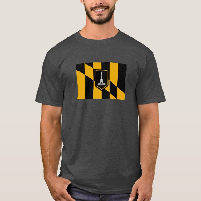 Camiseta Bandeira de Baltimore - dimensionado (Frente)