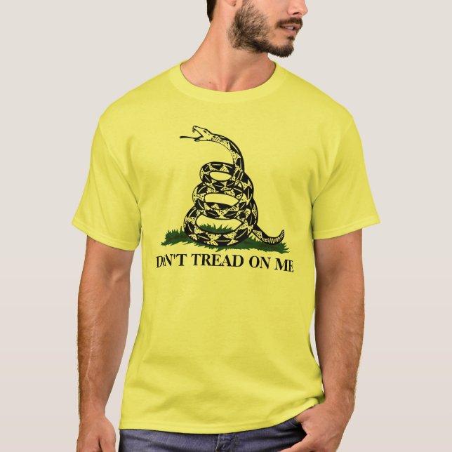 Camiseta Bandeira de Gadsden (Frente)